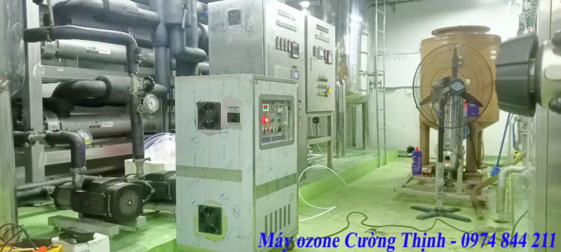 Máy sục ozone khử trùng đường ống