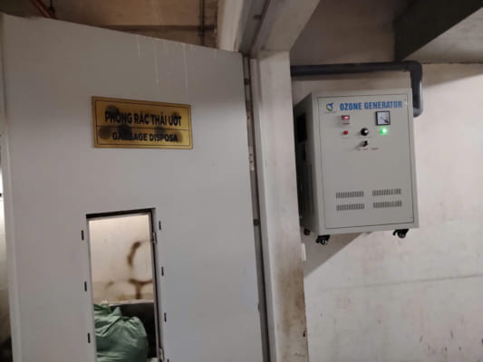 Cường Thịnh lắp đặt máy tạo khí Ozone Z-20M khử mùi phòng rác tại TNR GoldSeason